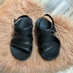Chacos Chillos Black Sport Sandals Size 5